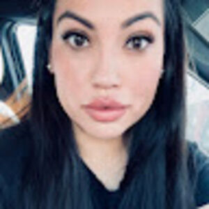 Meet your Posher, Nina